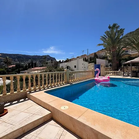 酒店 Treveris Whole 4*